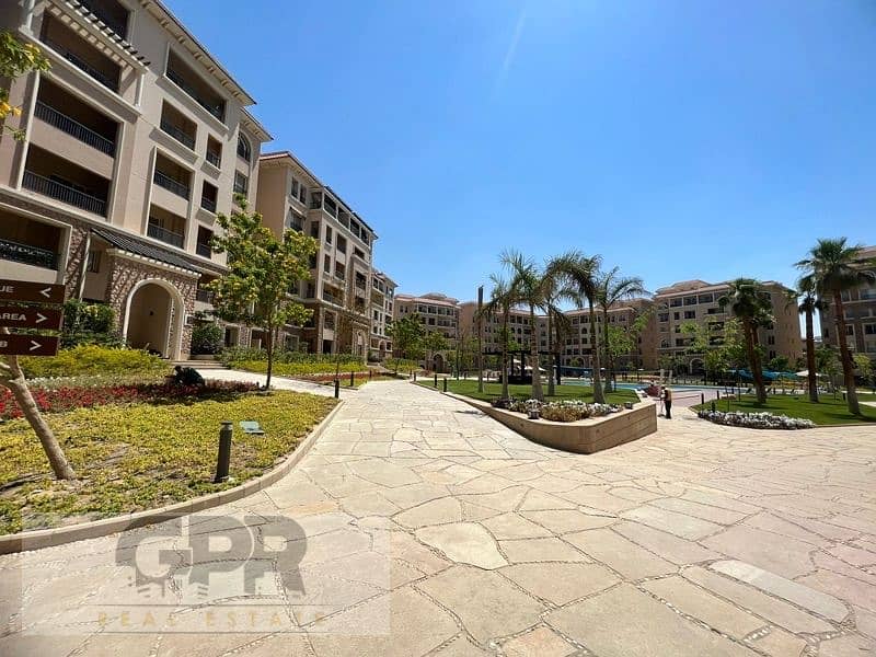 شقة للبيع  متشطبة بالكامل في 90 افينيو التجمع الخامس امام الجامعة الأمريكية مباشرة - Apartment For Sale Fully Finished in 90Avenue in Fifth Settlement