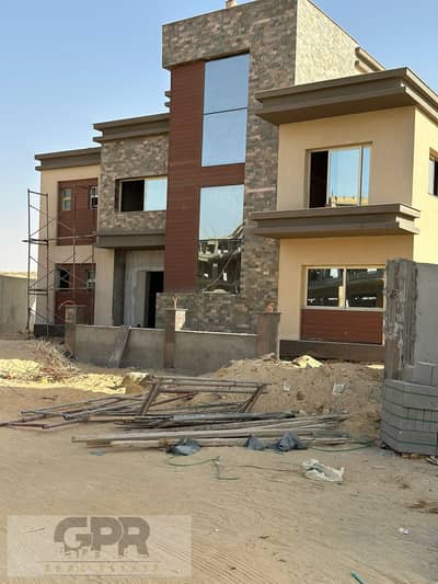 5 Bedroom Villa for Sale in New Cairo, Cairo - 1d9f8698-a520-47a8-8b86-a50fcf2e751a. jpg