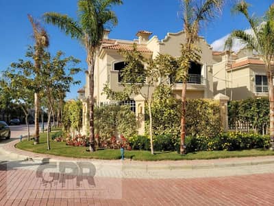 5 Bedroom Villa for Sale in Shorouk City, Cairo - فيلا Stanalone جاهزة للاستلام فى لافيستا الباتيو برايم | Elpatio prime