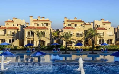 3 Bedroom Townhouse for Sale in New Cairo, Cairo - Ready to move Corner Calssic town villa for sale 330m in La VistaCity with installments