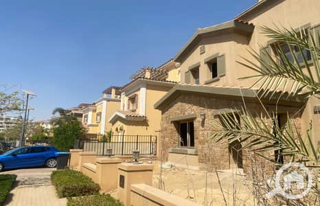 5 Bedroom Villa for Sale in New Cairo, Cairo - 0a9b86d1-e24b-48fb-a182-0bb407e393a1. jpg