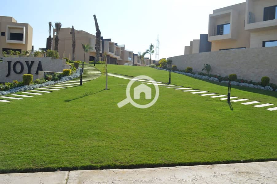 Townhouse in 6th of October，Joya Compound 5 bedrooms 7000000 EGP - 199276051