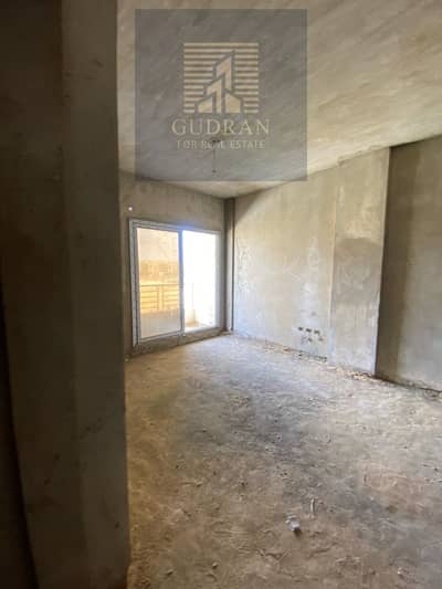 5 Bedroom Duplex for Sale in 6th of October, Giza - 7. jpg