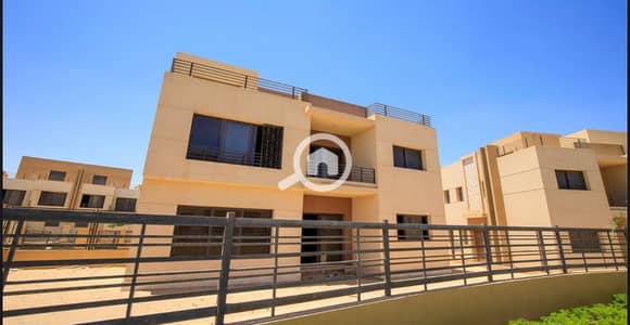 5 Bedroom Villa for Sale in Sheikh Zayed, Giza - IMG_8537. jpg