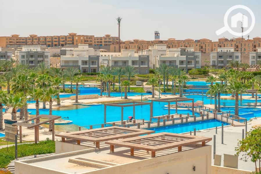 3 amwaj-resort. jpg