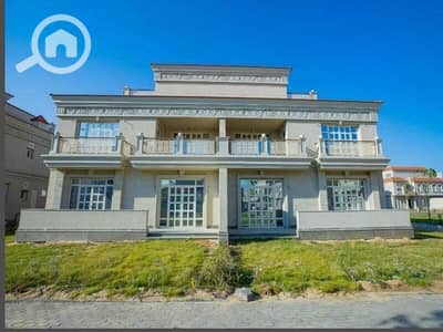 5 Bedroom Twin House for Sale in Mansura, Dakahlia - فيلا للبيع بسعر ميتعوضش على كورنيش المنصوره