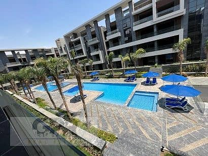 بنتهاوس للبيع في كمبوند الباتيو اورو في قلب التجمع الخامس | Penthouse for sale in Patio Oro Compound Ready to move.