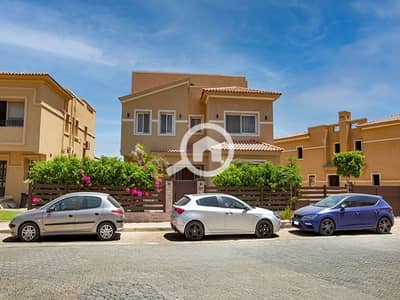 5 Bedroom Twin House for Sale in New Cairo, Cairo - 5b9018ef-6bd7-4a80-a278-194c1b674a73. jpg