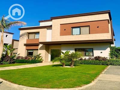 6 Bedroom Villa for Sale in New Cairo, Cairo - 51ec19ae-d274-40e5-9207-34fa3a1a4d87. jpg