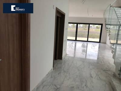 3 Bedroom Villa for Sale in Shorouk City, Cairo - _files_561063d5319f1698a_42627182-b39f-4c4e-a8cf-d569c157f60f. jpg