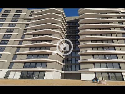 4 Bedroom Flat for Sale in 6th of October, Giza - 1e53aafd-e142-4c40-984a-42a3831a1e2e (1). jpg