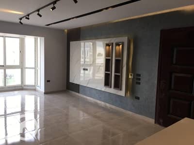 3 Bedroom Penthouse for Rent in 6th of October, Giza - بنتهاوس للايجار بماونتن فيو تشل اوت اول سكن الترا مودرن بالتكيفات