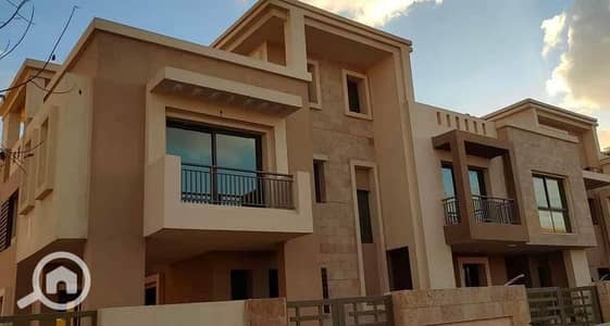 3 Bedroom Townhouse for Sale in New Cairo, Cairo - 313226870_5625944960858677_6939619191241999921_n. jpg