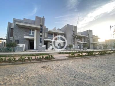 4 Bedroom Townhouse for Sale in New Capital City, Cairo - 3103a6df-1719-4e70-b743-c46b0f8355a1. jpg