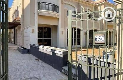 5 Bedroom Villa for Sale in Shorouk City, Cairo - 3f9f035d-3b8b-4af5-b805-80fad2d8eb4c. jpg