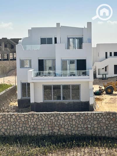 4 Bedroom Twin House for Sale in North Coast, Matruh - 50a147a5-46f8-4c16-89f0-0ee7b3c3fc38. jpeg