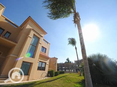 6 Bedroom Villa for Sale in New Cairo, Cairo - 3d03c20e-cb72-4968-9f57-fe1fdda68d9b. jpg