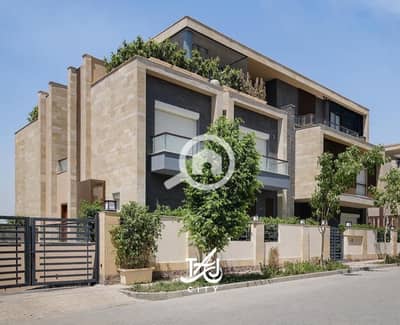 4 Bedroom Villa for Sale in New Cairo, Cairo - b2f3abd3-3fdd-4cd1-8e35-a39facf2dbb9. jpg