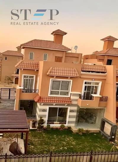 3 Bedroom Twin House for Sale in 6th of October, Giza - 287a5ec0-17c7-4b63-a37f-19b91aa86005. jpg