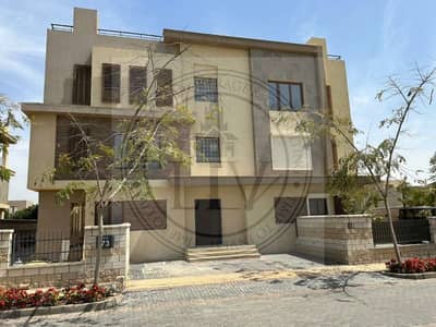 3 Bedroom Penthouse for Sale in 6th of October, Giza - بيرميدز2. jpg