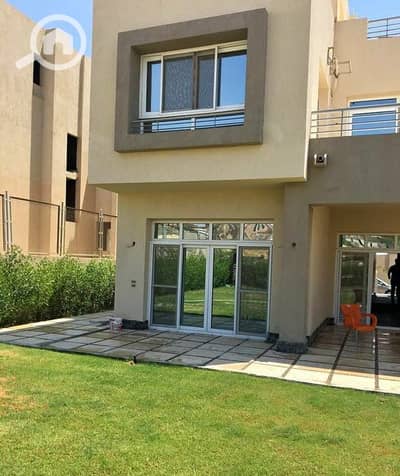 3 Bedroom Townhouse for Sale in New Cairo, Cairo - townhouse corner in Palm Hills new cairo, open view on green spaces