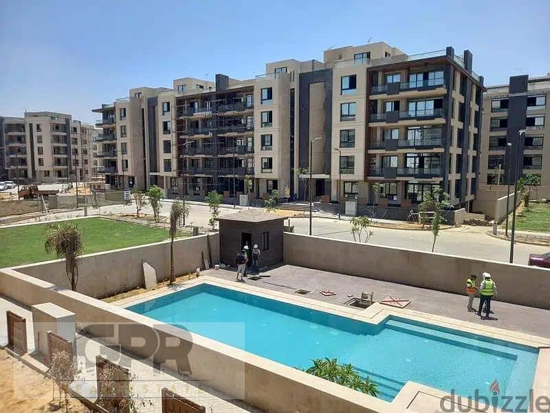 شقة للبيع قرب الجامعة الامريكية AUC  فى كمبوند ازاد التجمع الخامس Apartment in Azad compound Fifth Settlement قرب التسعين