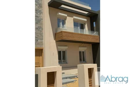 4 Bedroom Townhouse for Sale in Sheikh Zayed, Giza - b0a6da30-7695-4b68-831a-475336b1784e. jfif. jpg