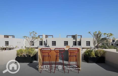 3 Bedroom Flat for Sale in 6th of October, Giza - PHOTO-2024-02-21-10-00-47. jpg