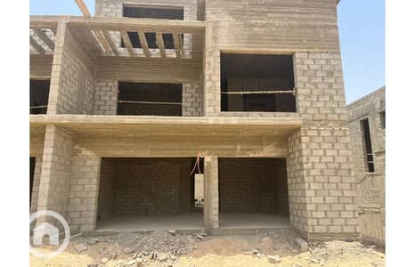 4 Bedroom Twin House for Sale in New Cairo, Cairo - WhatsApp Image 2024-09-19 at 1.05. 44 AM. jpg