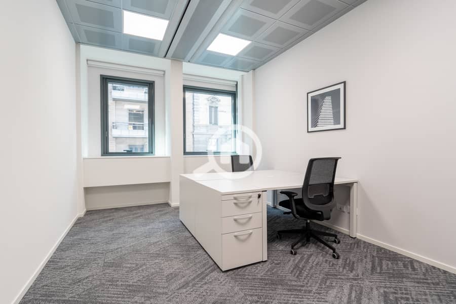 9 Regus Milan Via Broletto 5546 Milan Italy Small Office 2 - copia. jpg