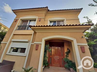 4 Bedroom Villa for Sale in New Cairo, Cairo - 401865159_7054183037977665_4830988162068511887_n. jpg