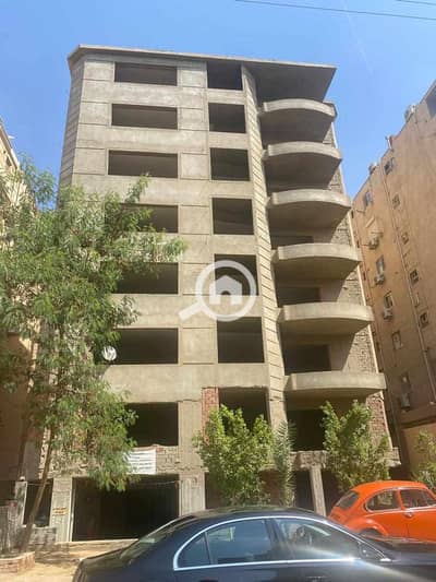 Residential Land for Sale in Sheraton, Cairo - عماره للبيع / شيراتون قرب مسجد الصديق مربع الوزرا