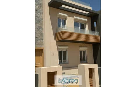 4 Bedroom Townhouse for Sale in Sheikh Zayed, Giza - b0a6da30-7695-4b68-831a-475336b1784e. jfif. jpg