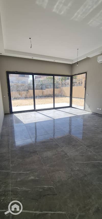 5 Bedroom Twin House for Rent in Sheikh Zayed, Giza - WhatsApp Image 2024-03-26 at 7.09. 42 PM. jpeg