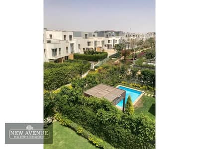 4 Bedroom Townhouse for Sale in New Cairo, Cairo - 2f7a57a2-aeb8-451f-8bb7-35b38659015f. jpg