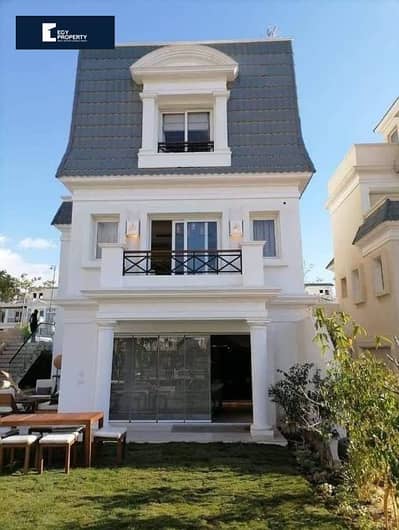 4 Bedroom Duplex for Sale in Mostakbal City, Cairo - thjk. PNG