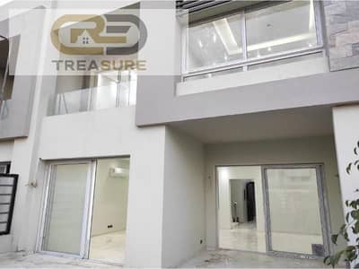 4 Bedroom Townhouse for Rent in New Cairo, Cairo - 0548e835-e1fd-47a4-b96e-bb6443c06145. jpg