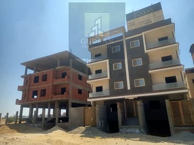 3 Bedroom Flat for Sale in 6th of October, Giza - صورة واتساب بتاريخ 1446-03-22 في 15.12. 27_282a6b40. jpg