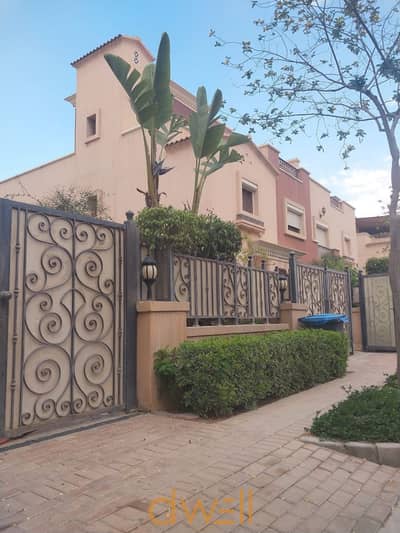 3 Bedroom Twin House for Sale in New Cairo, Cairo - 3587ab29-ee53-4621-a543-0acba68e21e1. jpg