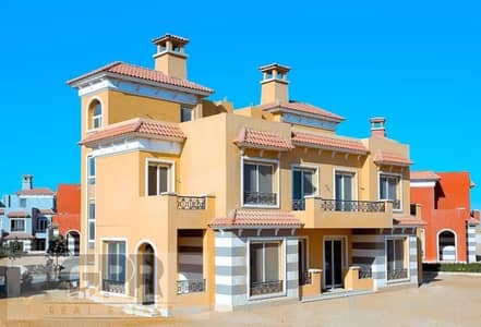 5 Bedroom Villa for Sale in Sheikh Zayed, Giza - c0e6660c-3f8e-4b9f-a89b-accd37b46a1a. jpg