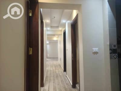 Office for Rent in Sheraton, Cairo - مكتب 170م للايجار / مربع الوزرا شيراتون