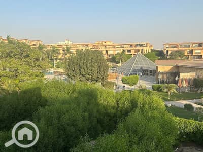 6 Bedroom Townhouse for Sale in 6th of October, Giza - IMG-20241003-WA0030. jpg