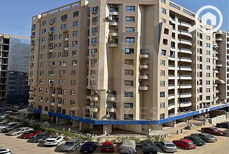 3 Bedroom Flat for Sale in Katameya, Cairo - IMG-20240312-WA0017_1600x1200-1170x785. jpg