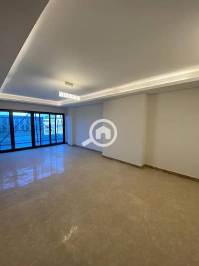 4 Bedroom Flat for Sale in Sheikh Zayed, Giza - WhatsApp Image 2024-05-15 at 1.33. 13 PM (1). jpeg