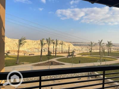 3 Bedroom Apartment for Sale in 6th of October, Giza - PHOTO-2024-09-30-19-25-34 3. jpeg