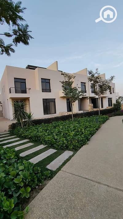 5 Bedroom Townhouse for Sale in 6th of October, Giza - 460995157_2596264590569524_6965080260598355260_n. jpg