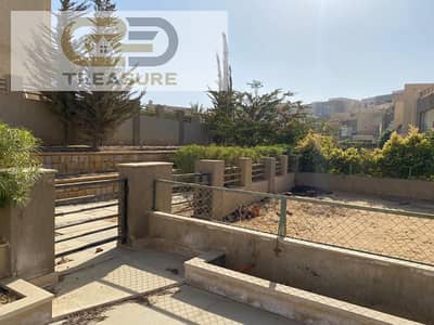 4 Bedroom Townhouse for Rent in New Cairo, Cairo - 8b0d2a4c-3f5f-4b4e-a336-0a207ef4a682. jpg