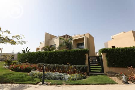 3 Bedroom Townhouse for Sale in Sheikh Zayed, Giza - WhatsApp Image 2024-10-12 at 13.32. 20_9aab4ed2. jpg