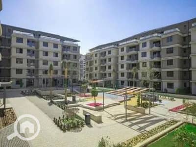 2 Bedroom Flat for Sale in 6th of October, Giza - 2ab66e41-8463-4762-a283-f9ff0f312aa4. jpg