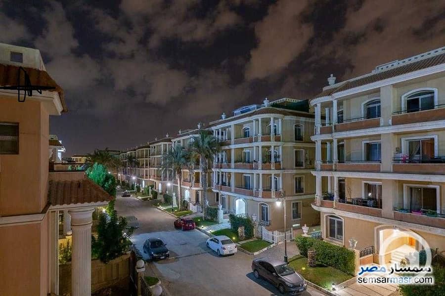 19 realestate_شقةللبيع205م-205روف-كمبوند-كليوباترا-بالاس-الشروق-استلام-فوري1202205313458. jpg